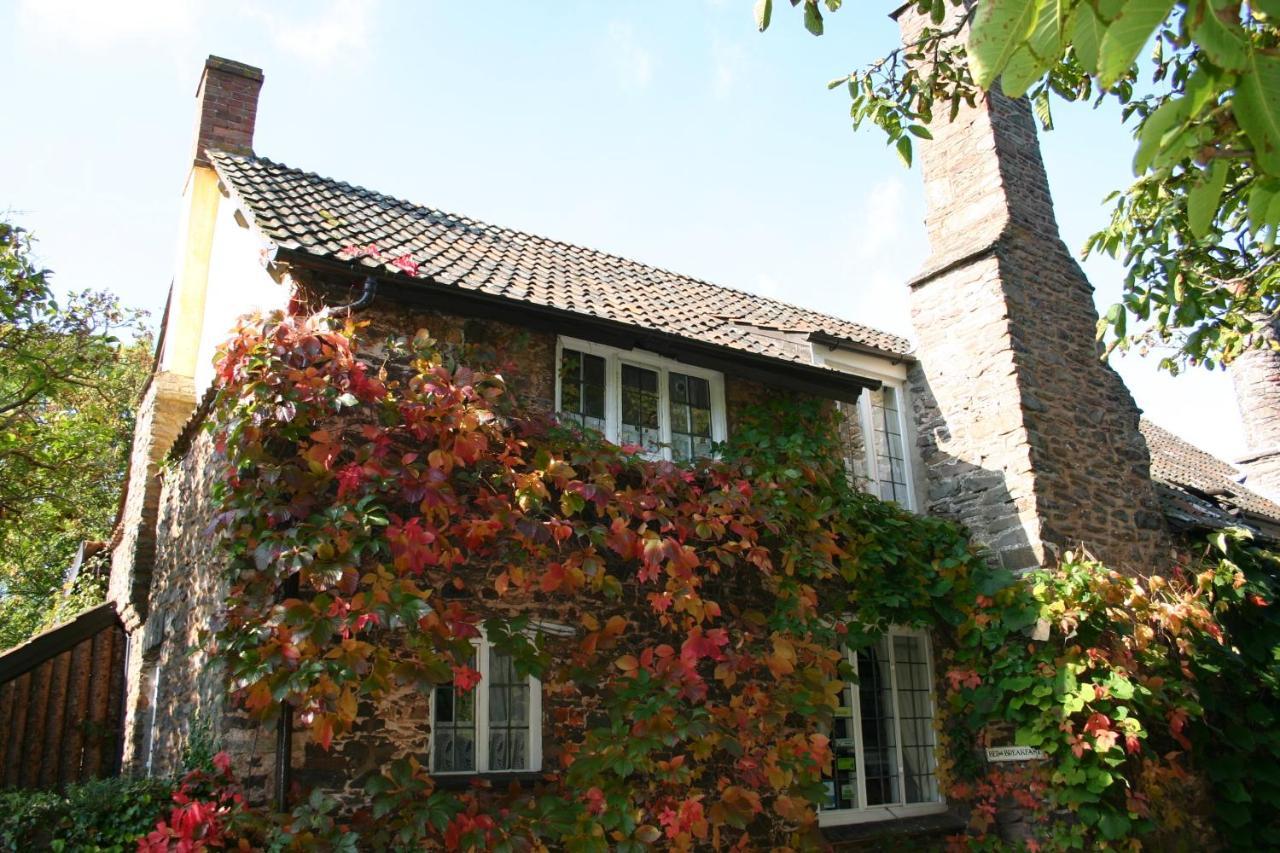 Tudor Cottage Bossington Eksteriør billede