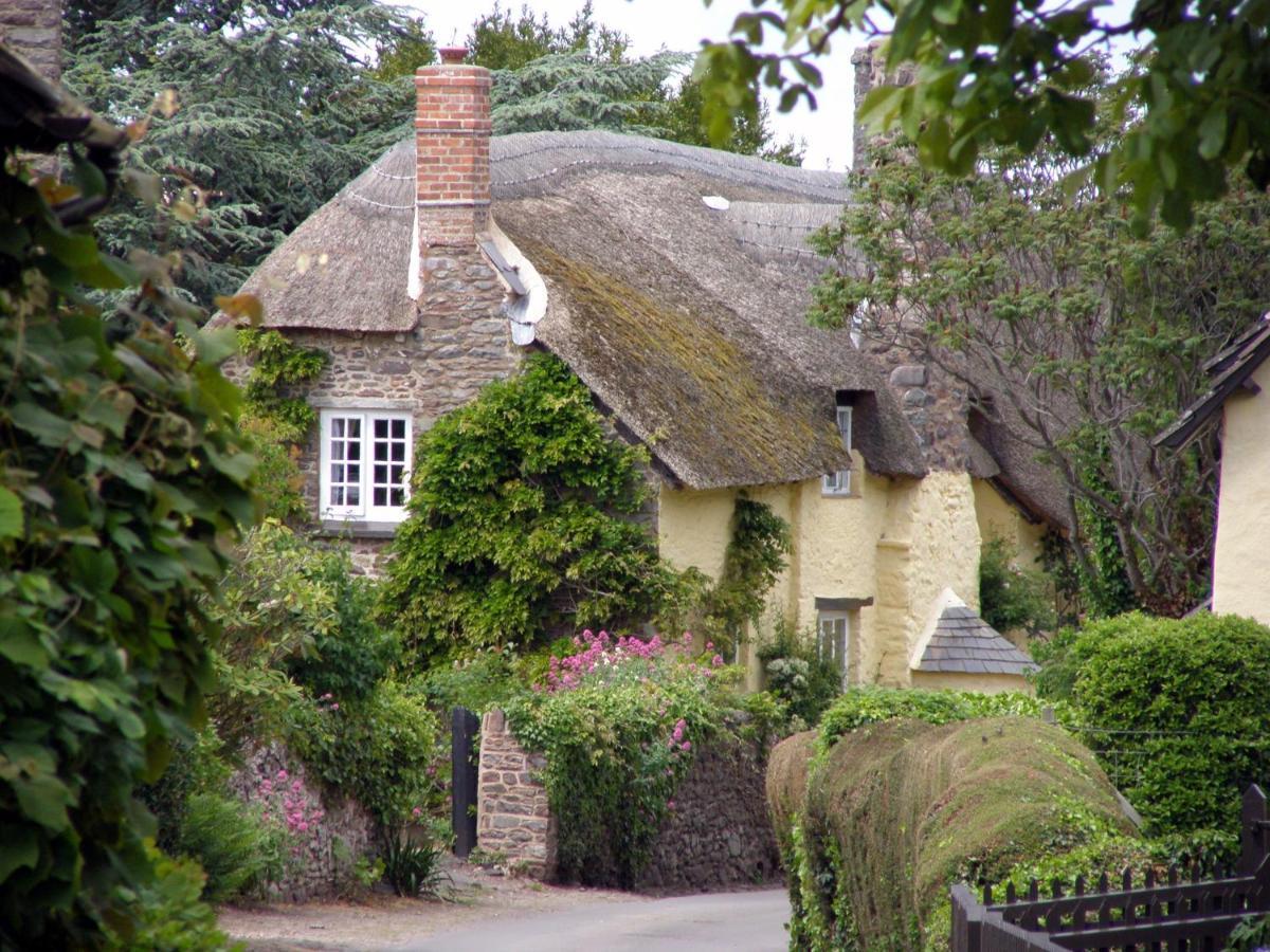 Tudor Cottage Bossington Eksteriør billede
